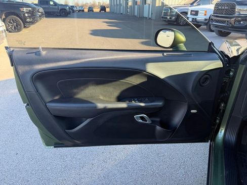 Used 2018 Dodge Challenger T/A image 9