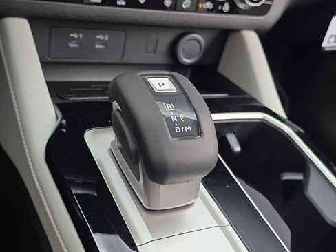 New 2026 Mitsubishi Outlander SE FWD image 24