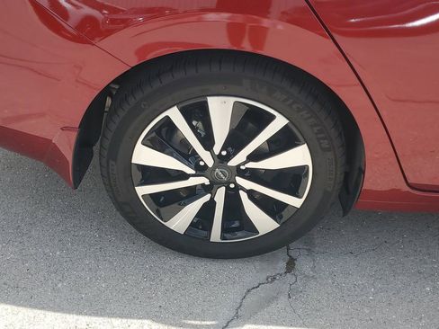 Certified 2024 Nissan Sentra SV w/ SV Premium Package FWD image 13