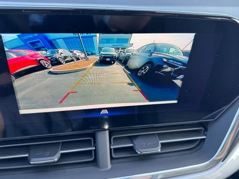 New 2026 Chevrolet Trax LT w/ Driver Confidence Package FWD image 15