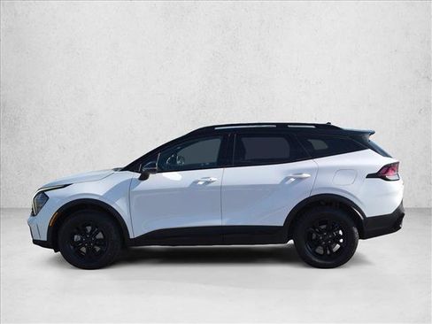 Used 2025 Kia Sportage X-Pro AWD/4WD image 9