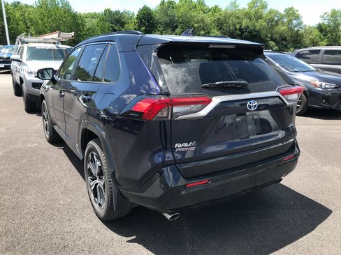 Used 2021 Toyota RAV4 XSE w/ Premium Package AWD/4WD image 3