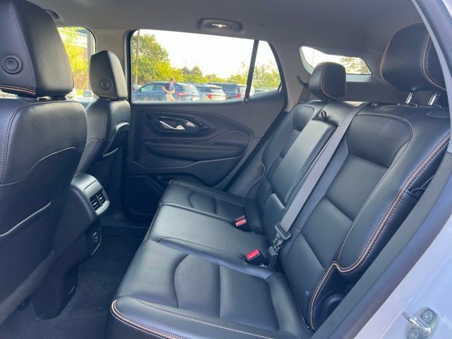 Used 2022 GMC Terrain AT4 AWD/4WD image 18