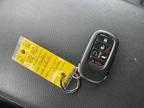 Used 2023 Honda CR-V EX-L image 4