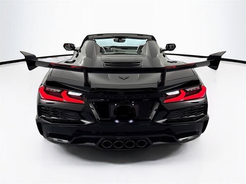 Used 2026 Chevrolet Corvette ZR1 w/ ZR1 Carbon Fiber Aero Package image 3