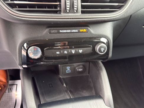 Certified 2023 Ford Escape Active w/ Tech Pack #2 AWD/4WD image 9