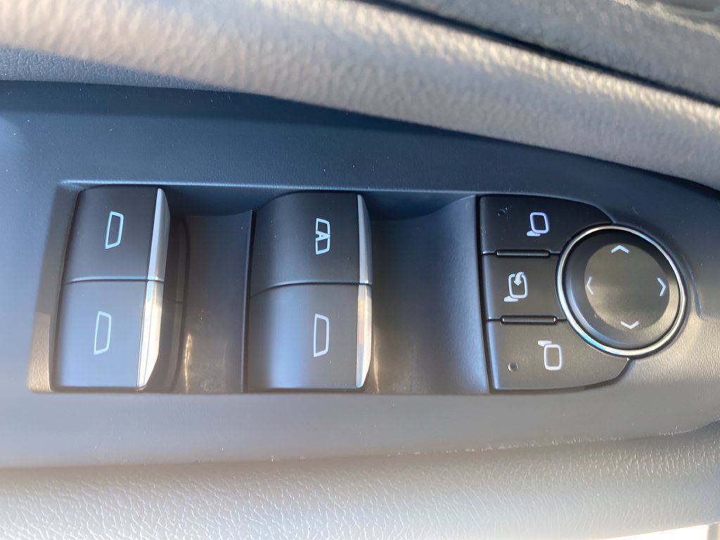Used 2024 Chevrolet Blazer EV RS AWD/4WD image 10