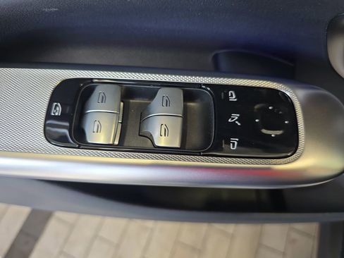New 2026 Mercedes-Benz GLC 300 image 30