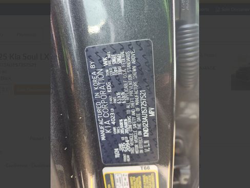 Used 2025 Kia Soul LX FWD image 8