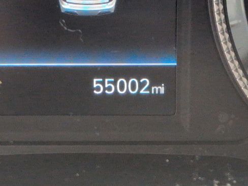 Used 2022 Hyundai Sonata SEL w/ Cargo Package FWD image 2
