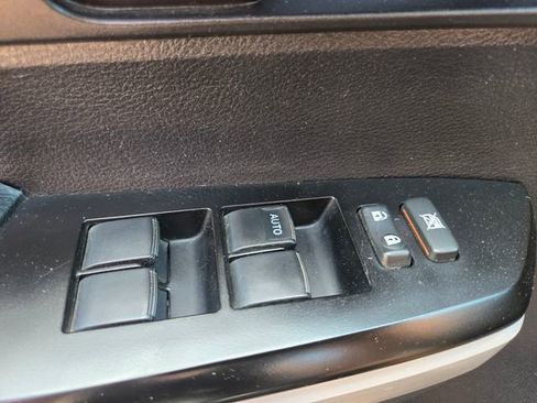 Used 2019 Toyota Tundra SR5 w/ TRD Sport Package AWD/4WD image 38