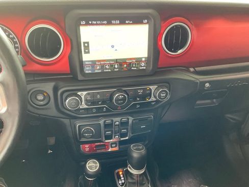 Used 2020 Jeep Wrangler Unlimited Rubicon AWD/4WD image 15