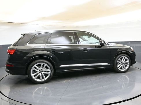 Used 2025 Audi Q7 3.0T Premium Plus w/ Premium Plus Package image 6
