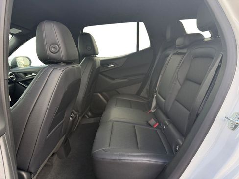 New 2026 Chevrolet Equinox LT w/ Convenience Package II image 19