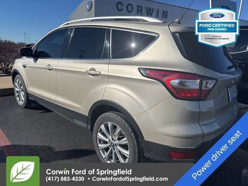 Used 2018 Ford Escape Titanium image 5