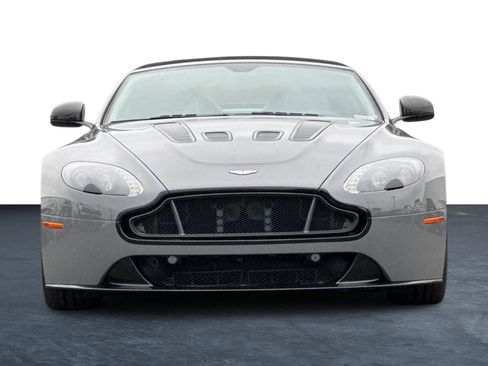 Used 2015 Aston Martin V12 Vantage S image 7