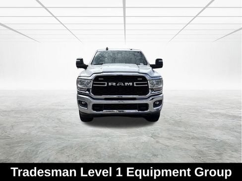 Used 2023 RAM 3500 Tradesman w/ Chrome Appearance Group image 10