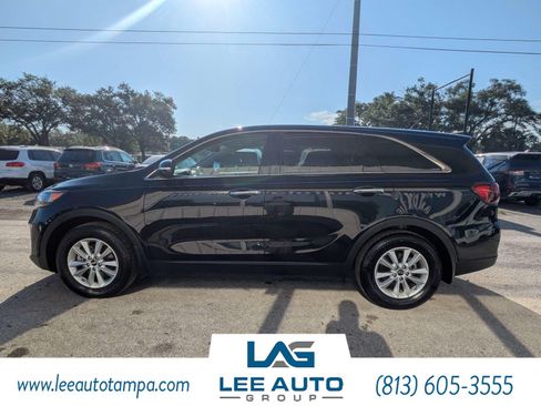 Used 2020 Kia Sorento LX FWD image 6