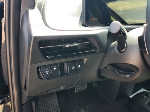 New 2025 Kia EV6 Wind image 16