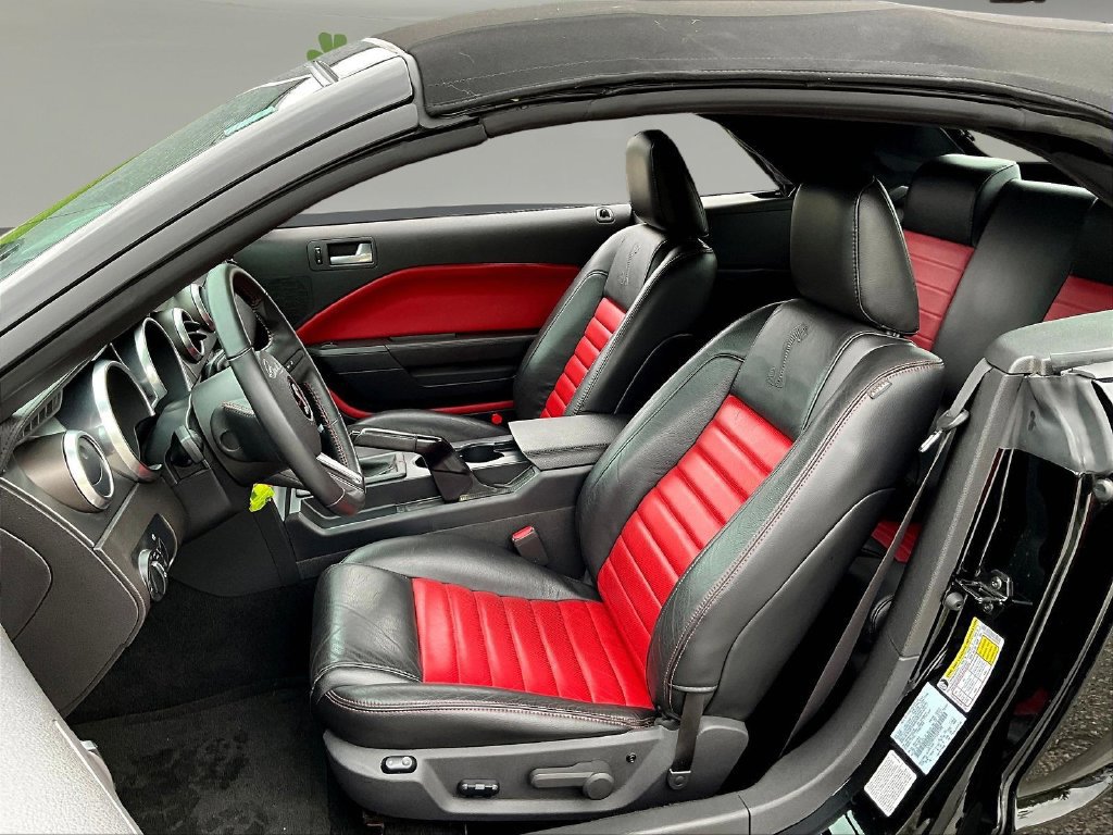 Used 2007 Ford Mustang Shelby GT500 RWD image 21