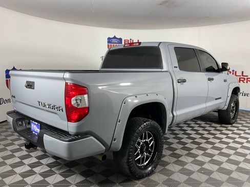 Used 2019 Toyota Tundra SR5 image 3