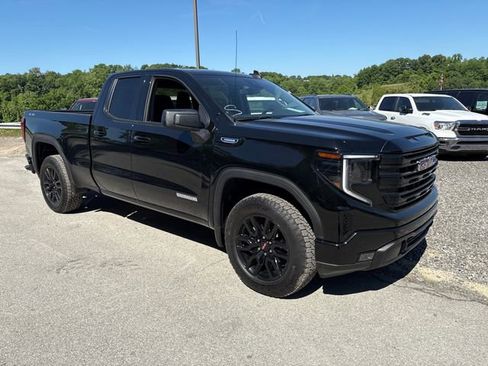 Used 2024 GMC Sierra 1500 Elevation AWD/4WD image 7