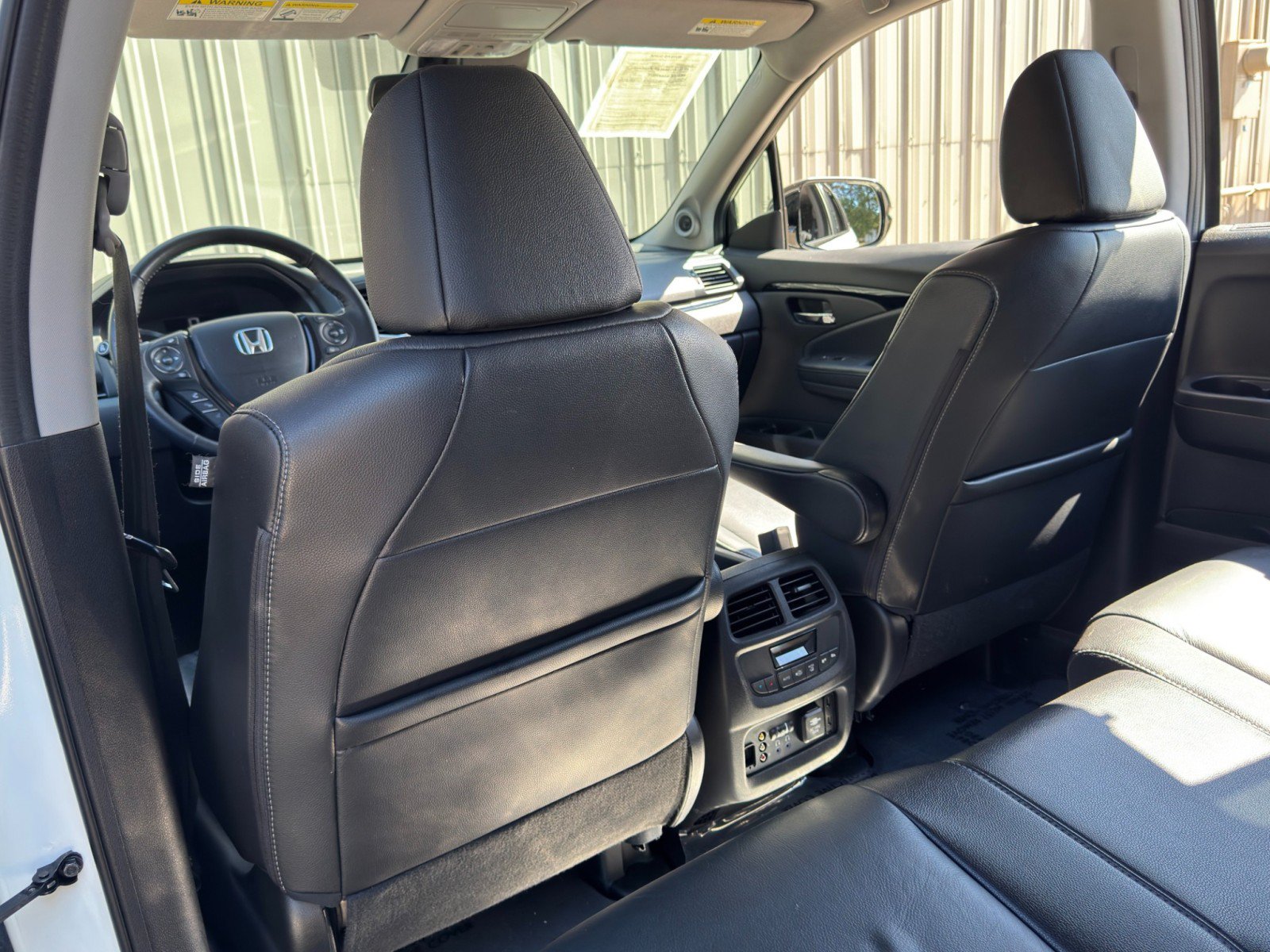 Used 2017 Honda Pilot Touring image 34