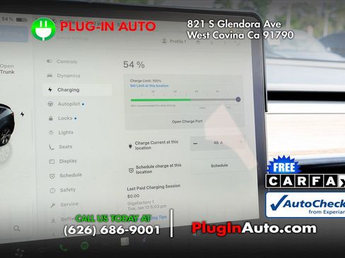 Used 2024 Tesla Model Y Long Range AWD/4WD image 23