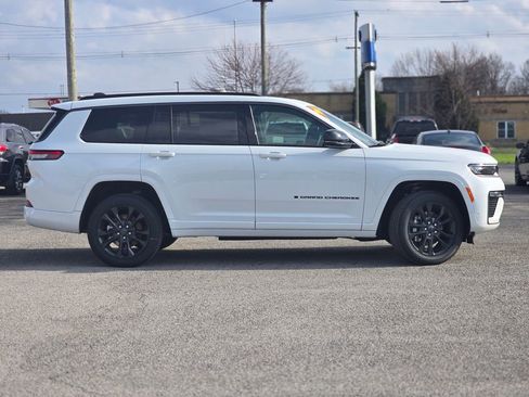 New 2026 Jeep Grand Cherokee L Limited AWD/4WD image 8