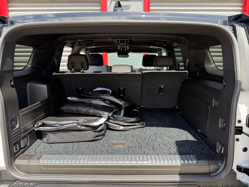 Used 2025 GMC Hummer EV 3X AWD/4WD image 17