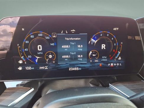 Used 2025 Chevrolet Tahoe LT AWD/4WD image 27
