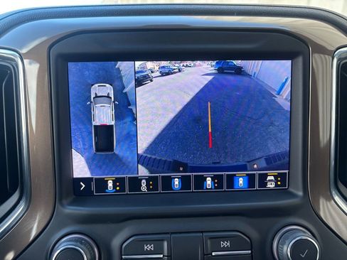 Used 2023 Chevrolet Silverado 2500 High Country w/ Z71 Off-Road Package image 18