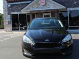 Used 2015 Ford Focus SE image 2