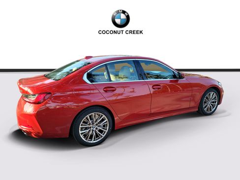 Certified 2024 BMW 330i Sedan w/ Convenience Package RWD image 4