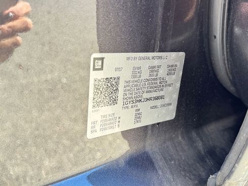 Used 2017 Cadillac Escalade ESV Luxury image 29