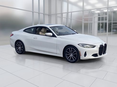 Used 2021 BMW 430i Coupe w/ Convenience Package image 8