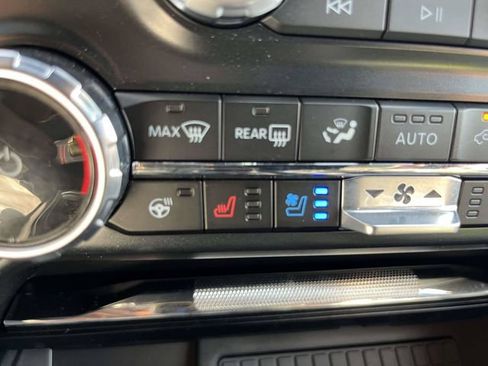 Used 2025 Ford F150 Raptor AWD/4WD image 32