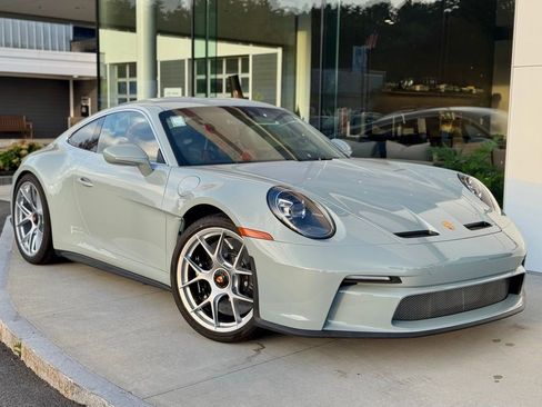 Certified 2024 Porsche 911 GT3 RS image 33