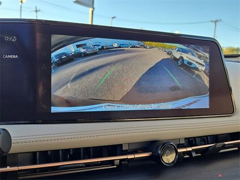 Used 2024 Nissan Ariya FWD image 18