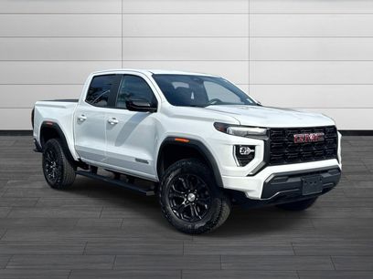 Used 2024 GMC Canyon Elevation