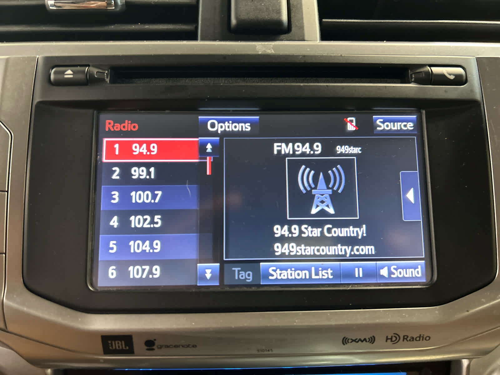 Used 2018 Toyota 4Runner Limited AWD/4WD image 16