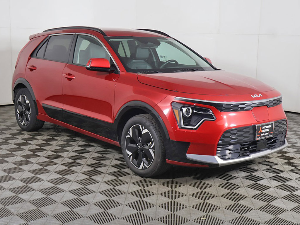 Used 2023 Kia Niro Wind FWD image 2