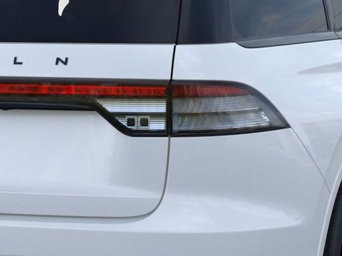 New 2026 Lincoln Aviator Black Label AWD/4WD image 21