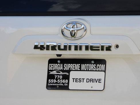 Used 2021 Toyota 4Runner SR5 AWD/4WD image 13