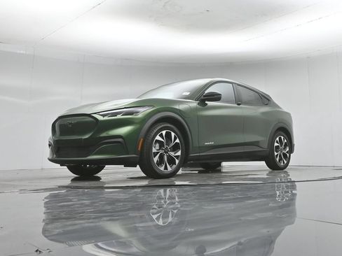 New 2026 Ford Mustang Mach-E Select RWD image 42