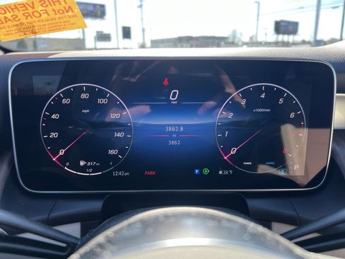 Certified 2025 Mercedes-Benz GLC 300 300 image 21