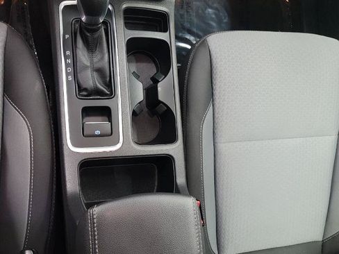 Used 2019 Ford Escape SE AWD/4WD image 19