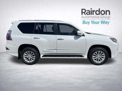 Used 2015 Lexus GX 460 w/ Premium Package AWD/4WD image 8