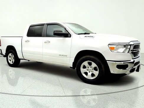 Used 2020 RAM 1500 Big Horn AWD/4WD image 3