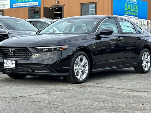 New 2025 Honda Accord LX image 8